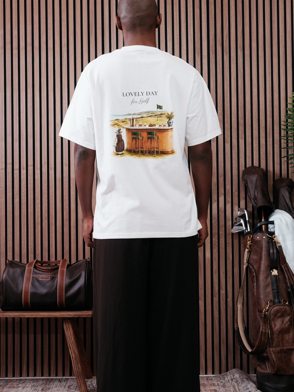 Lovely day for golf - Bar & Whiskey t-shirt